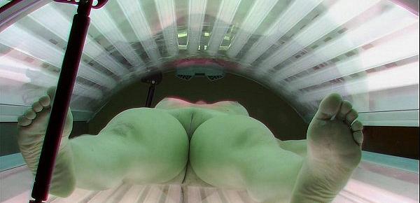  Shaved Young Tight Pussy Cought in Solarium